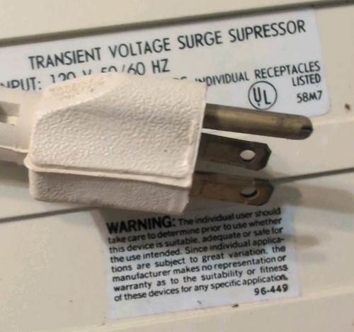 Tripp Lite Isobar Model IB-8 Isolated Noise Filter & Surge Suppressor Upto 120db - Picture 3 of 3