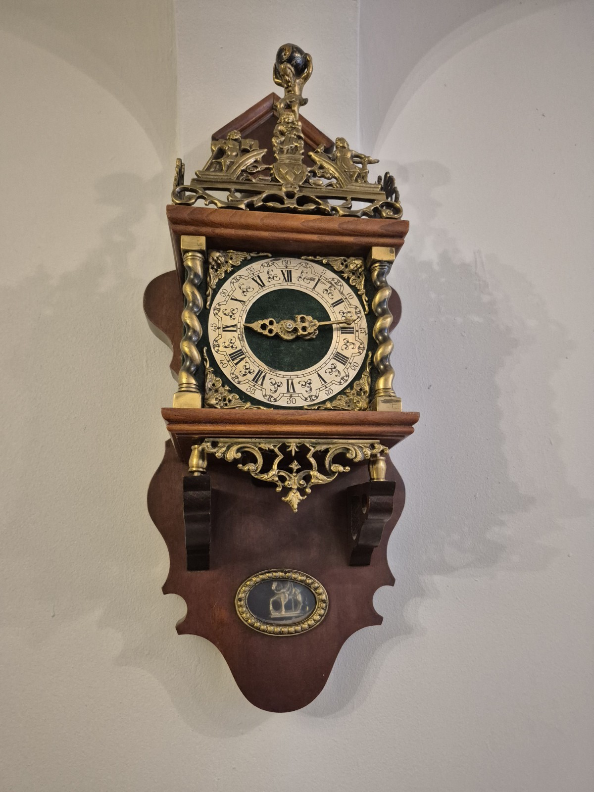 VINTAGE DUTCH ZANDAM CHAIN WALL CLOCK HEAVY PEAR SHAPED BRASS