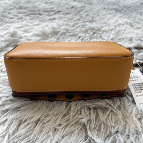 COACH Dinkier With Colorblock Coach Link Goldenrod Multi Leather 86832 New - Picture 8 of 18