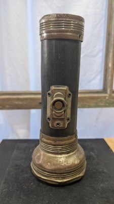 1920's Eveready Flaslight(Doesn't Work)