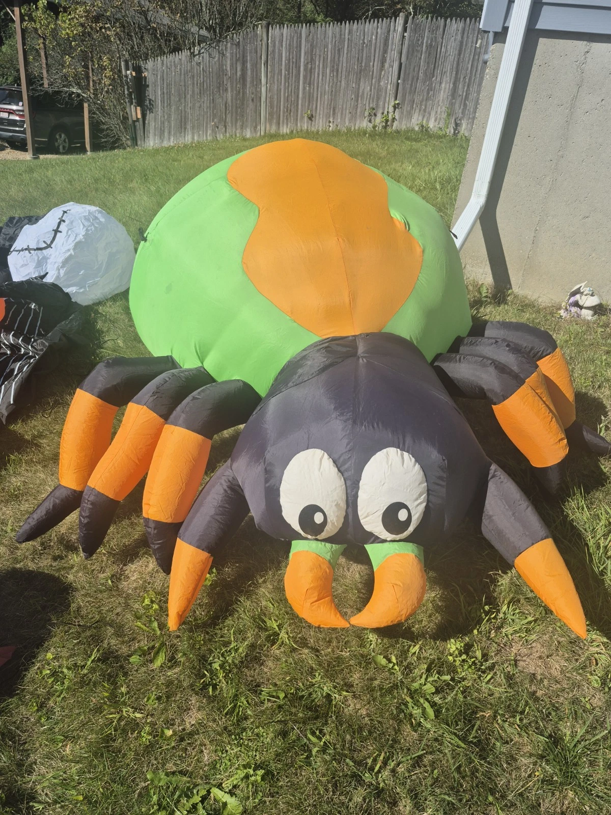 Gemmy Trick or Treat Animated Airblown Inflatable Spider Over 6Ft Long Halloween