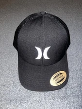 Hurley Snapback Del Mar Trucker Black Mesh Back  Hat MSRP $28