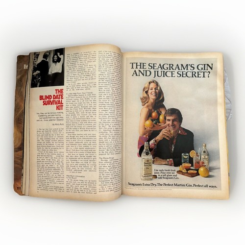 Cosmopolitan Magazine November 1977 Kathy Speirs Cover - Picture 4 of 8