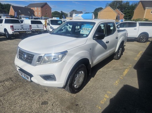 2017 Nissan Navara DCI VISIA 4X4 SHR DCB Pickup Diesel Manual - Picture 3 of 9