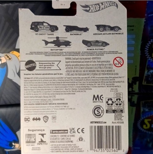 Hot Wheels Batman V Superman Batmobile, OneSize, Metallic Blue. - Picture 2 of 6
