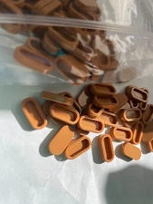 LEGO NEW-#1126-MEDIUM NOUGAT -TILE, ROUND 1 X 2  OVAL-10 PIECES