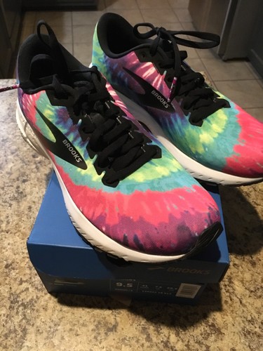 brooks launch 7 tie dye