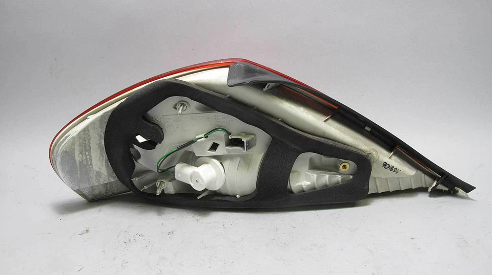 Luz trasera exterior derecha temprana BMW E63 E64 serie 6 Passeng LED 2004-2007 OEM Foto 4 de 4