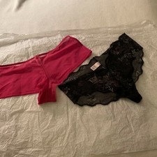 Victoria's Secret Angels Vintage lace NWOT lot of 2 hiphuggers Pink, black Small