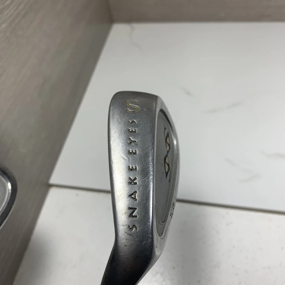 Snake Eyes TC-01 Sand (38”) and Lob (37.5”) Wedge w/ Regular Graphite Left Hand - Image 3 of 4