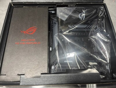 ASUS ROG Strix X570-E Gaming Motherboard For AMD Ryzen 5000/4000/3000/2000