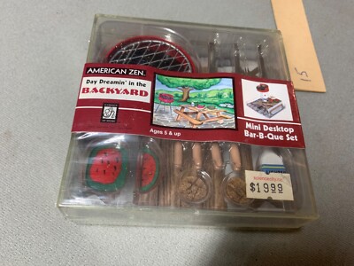 DESK TOP TOYS DAY DREAMIN' IN THE BACKYARD BAR-B-QUE MINI DESKTOP ZEN SET 