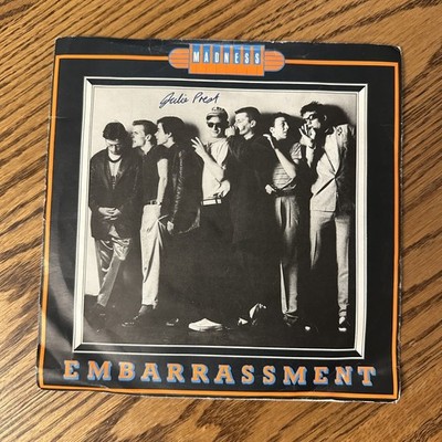 Madness   Embarrassment 7'' Record 1980 Stiff Records Ska New Wave 45 RPM