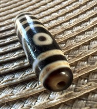 Exceptional Tibetan Agate Stone Dzi Bead With 2 Eyes - G