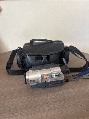 Sony Handycam Vision CCD-TRV308 NTSC Video Hi8 Camcorder Tested & Works