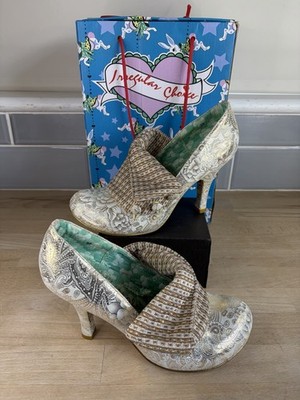 Irregular Choice Größe 5 UK Flick Flack Heels Brautschuhe Silber Originalverpackt 