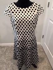Tahari  Black And White Hexagon MIDI Dress Size 10