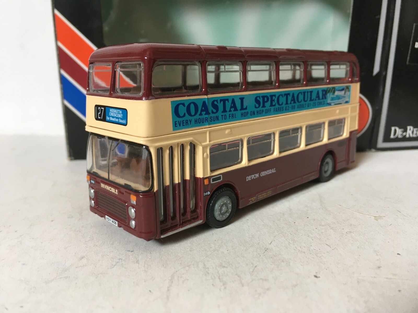 EFE 20403 Bristol VR lll Devon General 1/76 Scale boxed free post