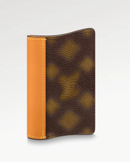 Lv Pocket Agenda Cover As A Wallet Alternative