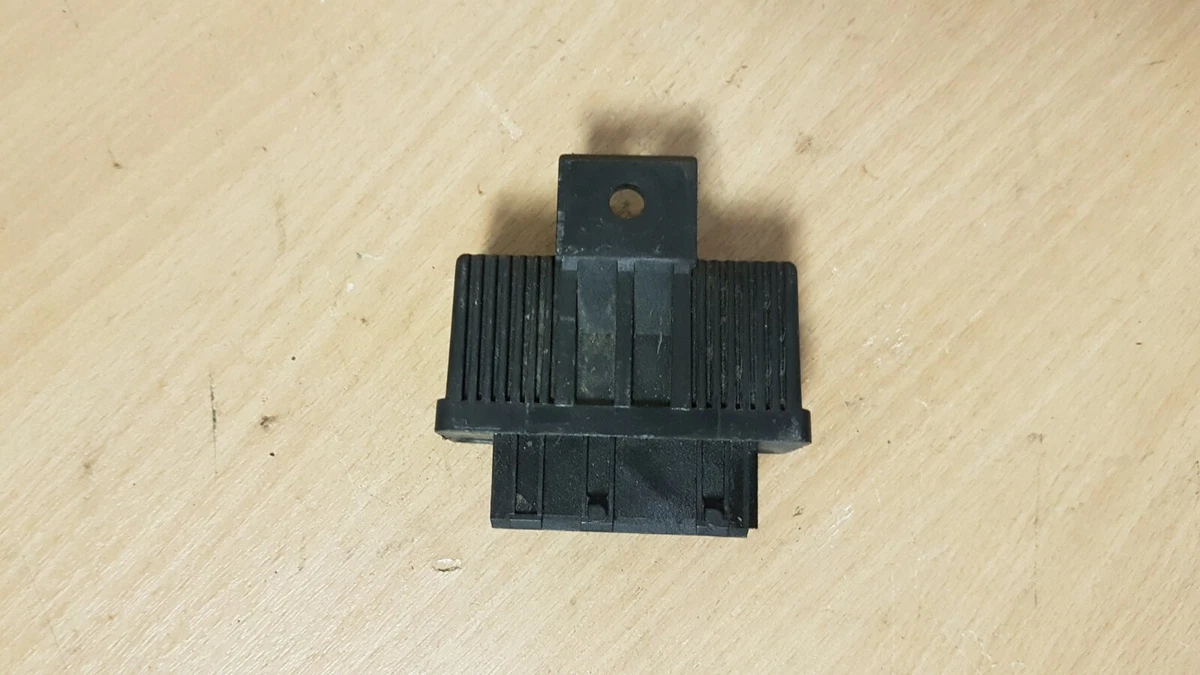 citroen c4 fuel pump relay