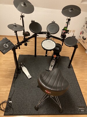 Roland TD17-KL E Drumset, Roland TD-Drum carpet, Noise Eater, Gibralter throne,