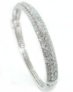 6-CT-BEAUTIFUL-3-Row-Rounds-DIAMOND-Bangle-Bracelet-w-Double-Lock-14K-WG