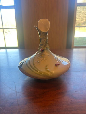 Franz-LADY BUG Design Sculptured Porcelain VASE 