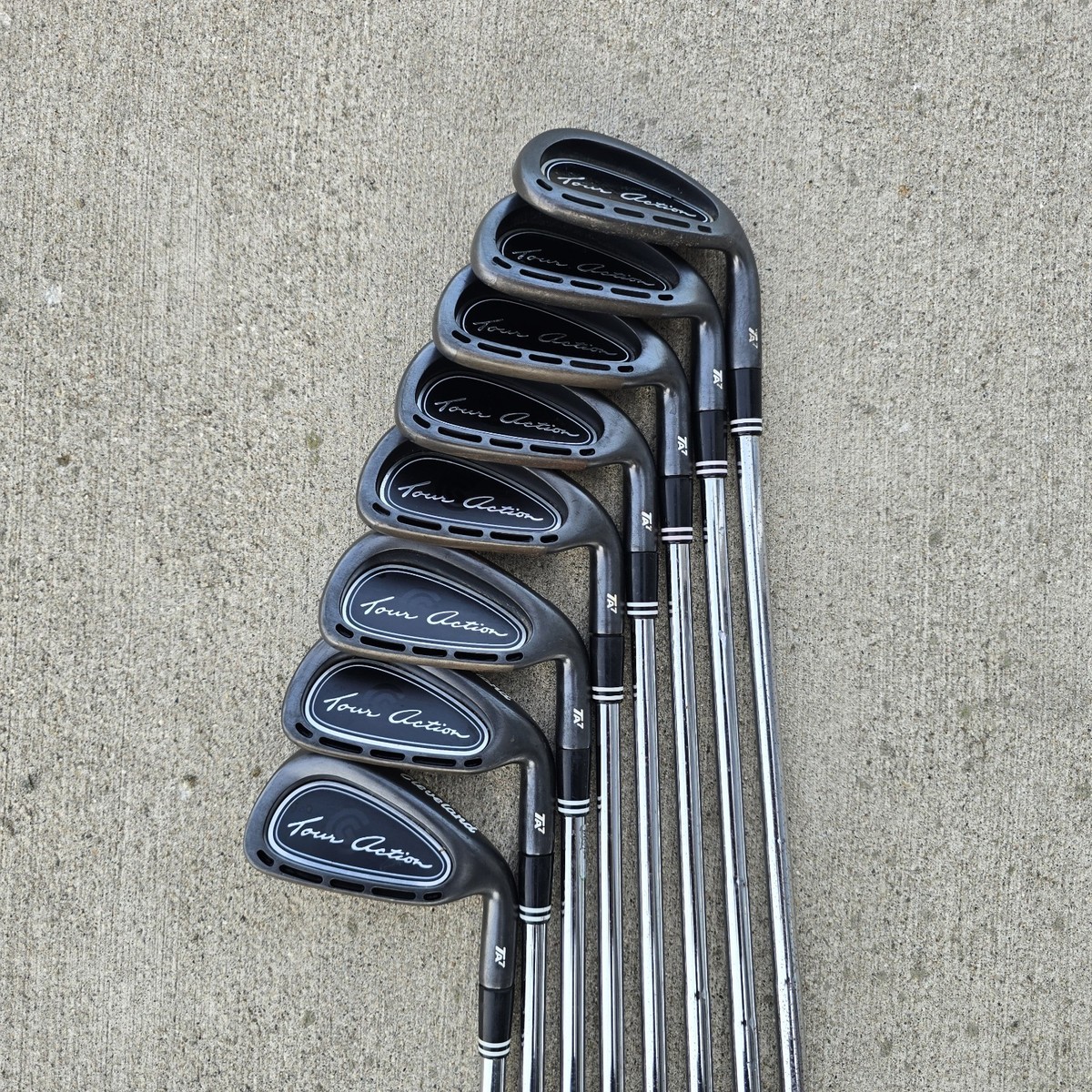 Cleveland Tour Action TA7 Gunmetal Black Irons Set 4-PW-DW Action