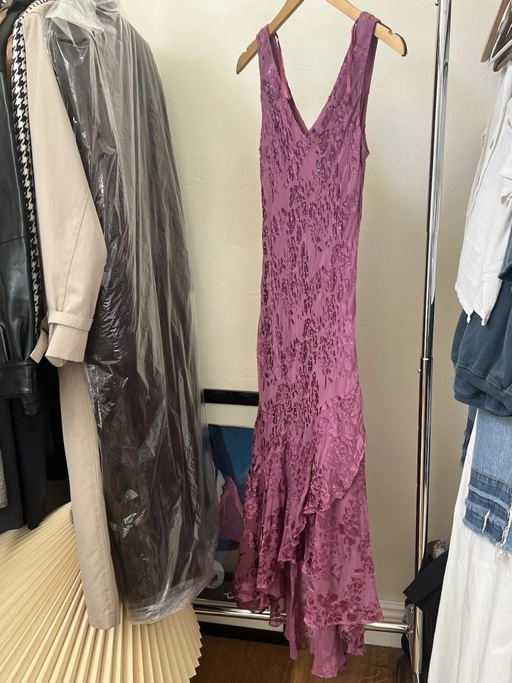 Vintage ALEX EVENINGS Petite Magenta Velvet Beaded Silk Ruffle Dress Size 12P - Image 2 of 4