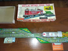 1960s Cragstan Shuttling Switcher Freight Train – Tin Litho – Made in Japan