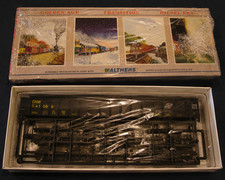 Walthers HO Scale 53  Thrall Gondola CNW Chicago  North Western Kit 741069