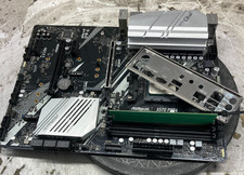 ASRock X570 Pro4 P1.308 AMD Ryzen 9 3900X 12-Core 3.8GHz 4GB