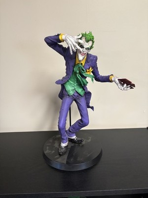 DC JOKER LAUGHING PURPLE フィギュア s-l400.jpg