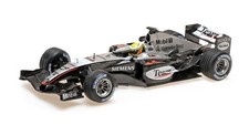 Minichamps 1:18 McLAREN MERCEDES MP4/19 LEWIS HAMILTON TEST SILVERSTONE 2004