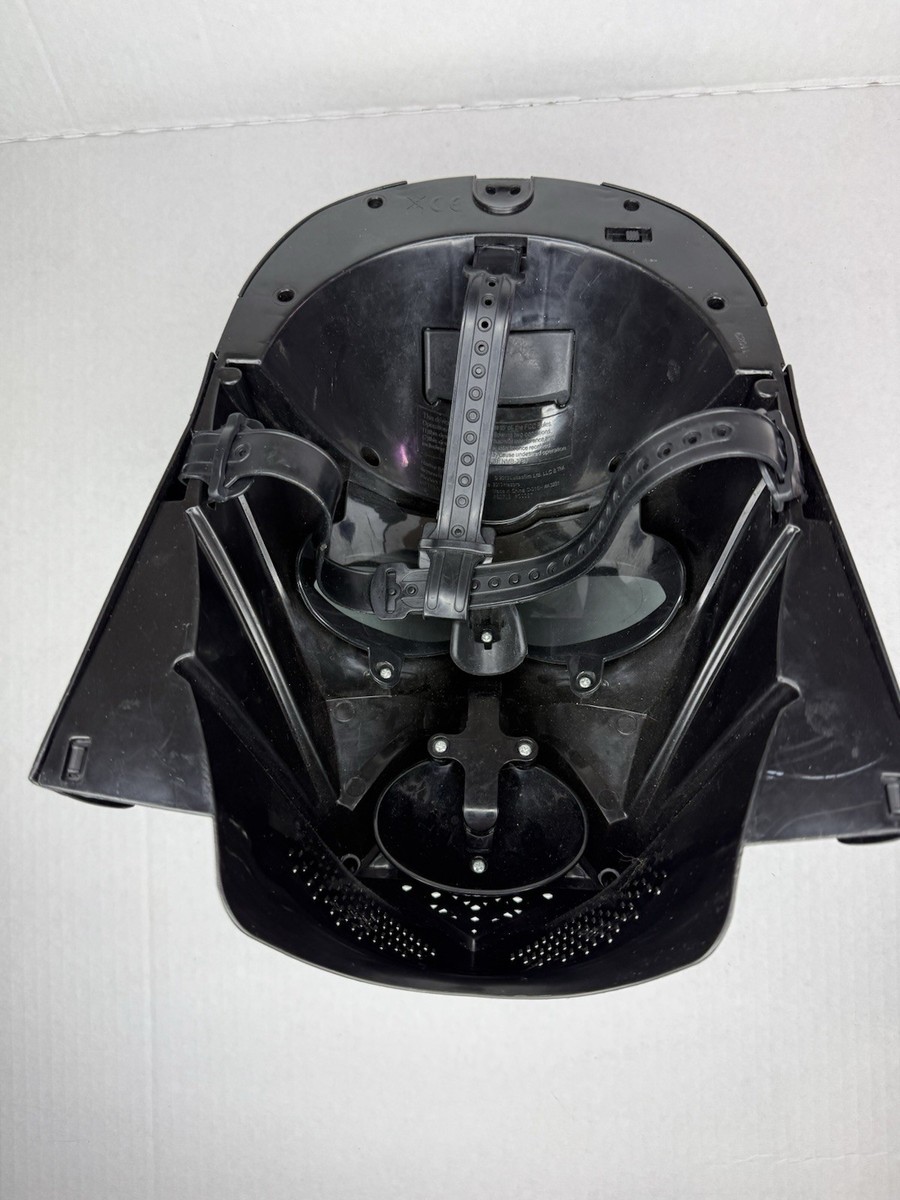 Darth Vader Star Wars Electronic Voice Changer Mask Helmet 2013