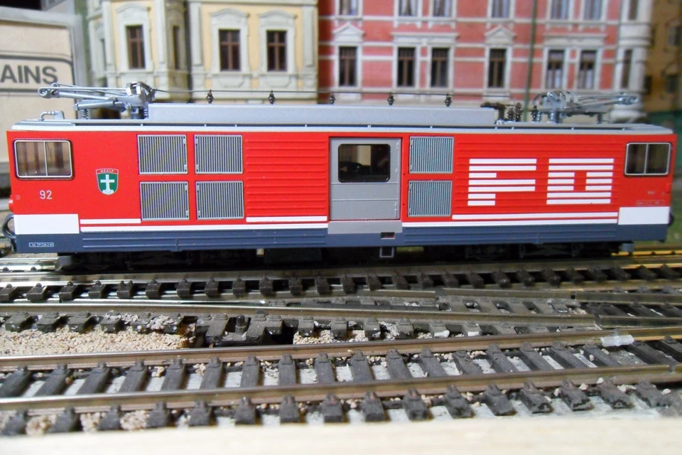 Bemo HOm  FO Furka Oberalp Deh 4/4 ii Nr. 92 Catalog 1264-212 - Image 2 of 4