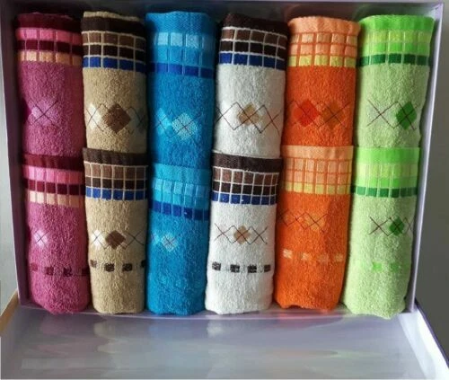 Asciugamani e salviette multicolore per il bagno 100% cotone