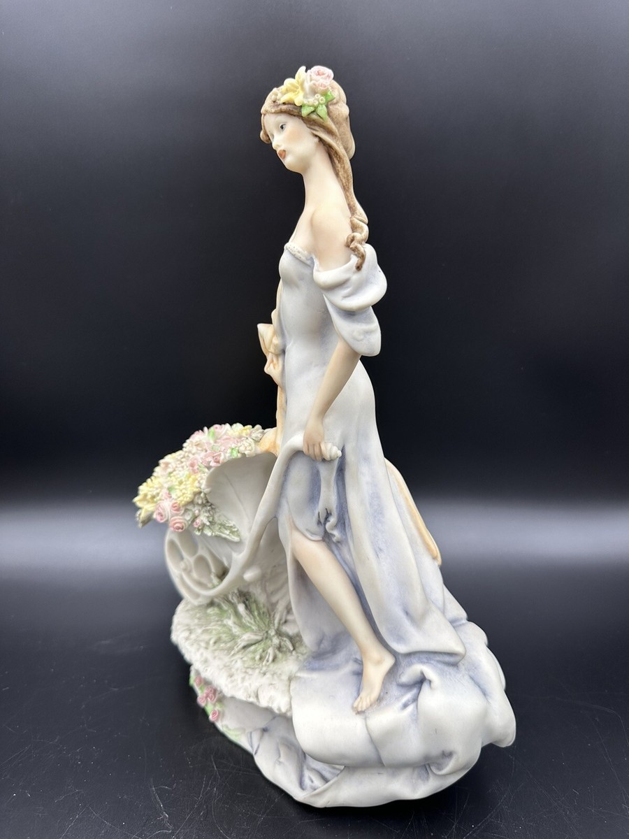 Giuseppe Armani Lady with Flower cart Figurine Statue 1985