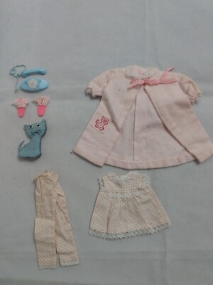 Vintage Skipper Dream Time Pajamas No Phone Book Barbie Mattel Japan 1964