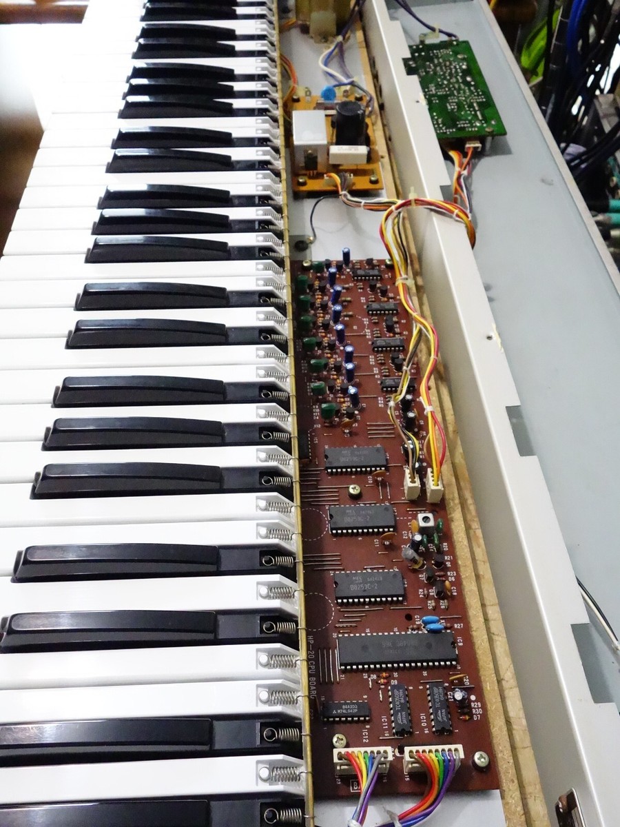 Roland Piano Plus 20 Electronic Piano HP-20 / 80's Synthesizer