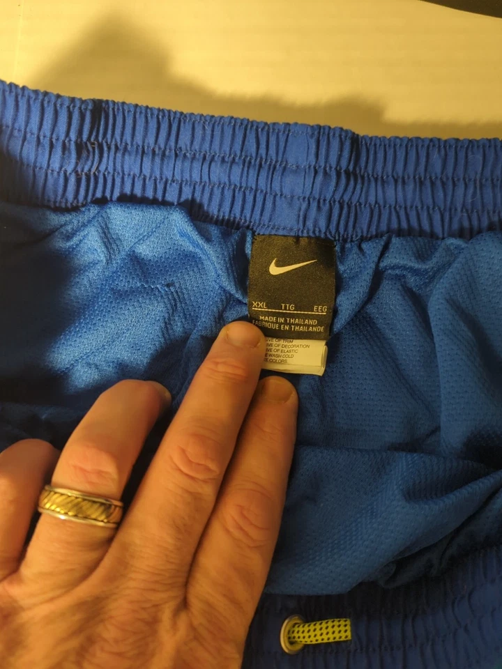 Bañador Nike Just Do It All Over 2019 estampado para hombre talla XXL texto azul/amarillo Foto 4 de 4