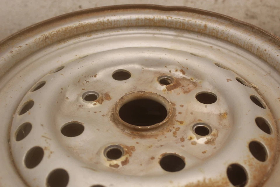 1990 年本田 FourTrax 300 TRX300 2x4 前轮 RIM I5 — 第 3/4 张图片