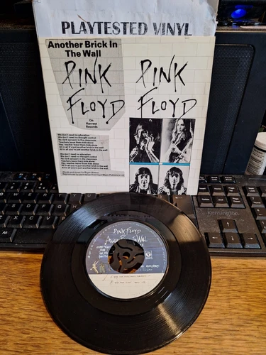 PINK FLOYD ANOTHER BRICK IN THE WALL VG HARVEST 7" VINYL 45 CUSTOMISED PIC SLEEV
