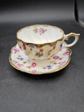 VTG. Porcelain Footed Teacup/Saucer Pink Roses