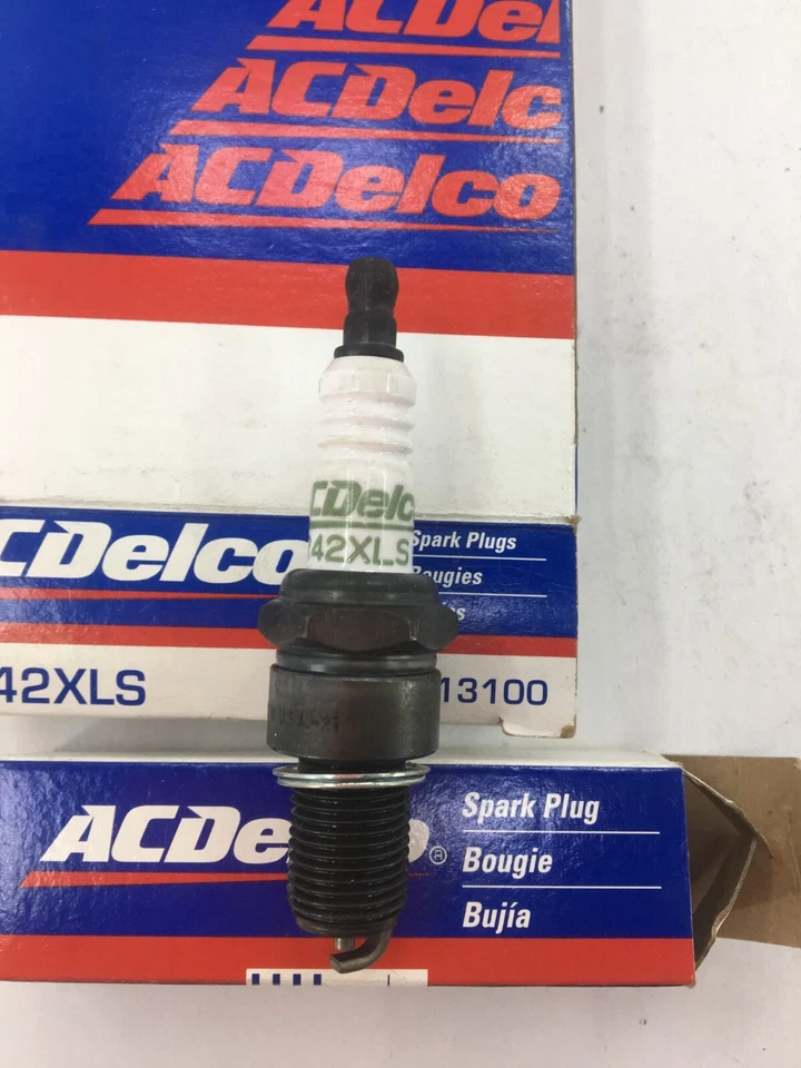 PACK DE 8 BUJÍAS MARCA AC DELCO R42XLS GM 5613100 1985-01 1.0 1.3 1.6 1.8 2.0L Foto 2 de 4