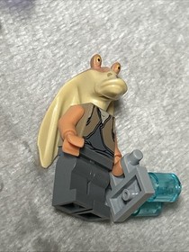 Lot Of 2 Lego Star Wars Jar Jar Binks Minifigure  sw0301 And Sw0302 Gungan