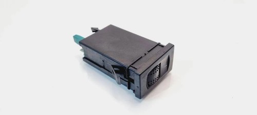 SEAT ALHAMBRA 7V8, 7V9 Schalter sitzheizung 7M3963563 1.78 Petrol 2003 31085077