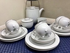 100 JAHRE ROSENTHAL STUDIO : TEESERVICE DEKOR: CENTURY WEISS  TAPIO WIRKKALA 70S