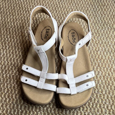 Taos Women s Strappy Hook & Loop Sandals Leat...