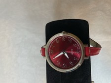 Wristwatch Red Buckle Band Silver Toned Round Face Minimalist Stylish Quartz